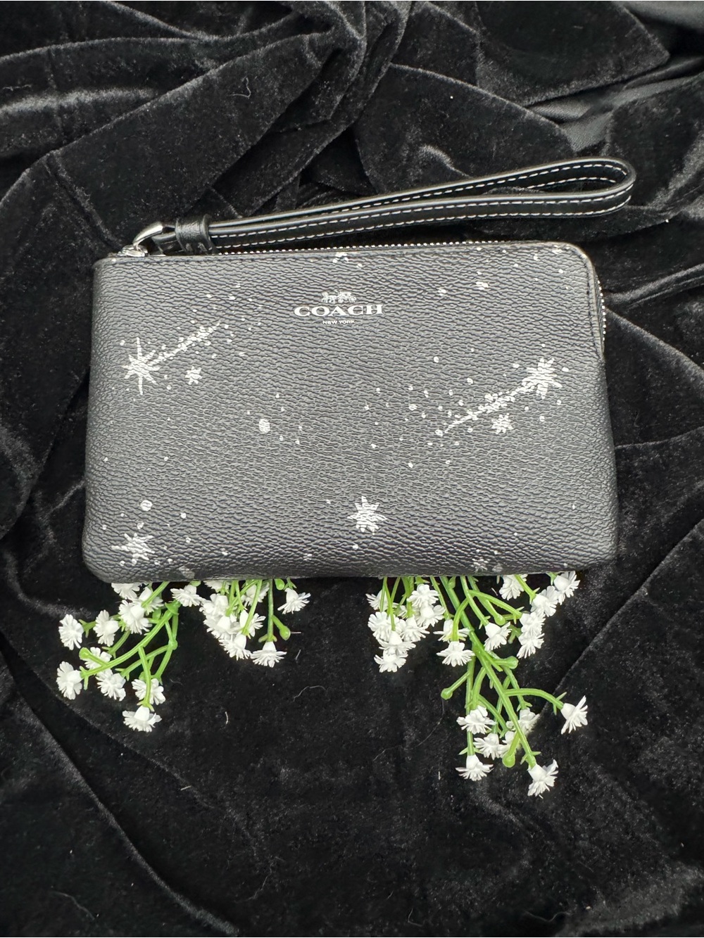 COACH Black Star-Print Corner Zip Wristlet